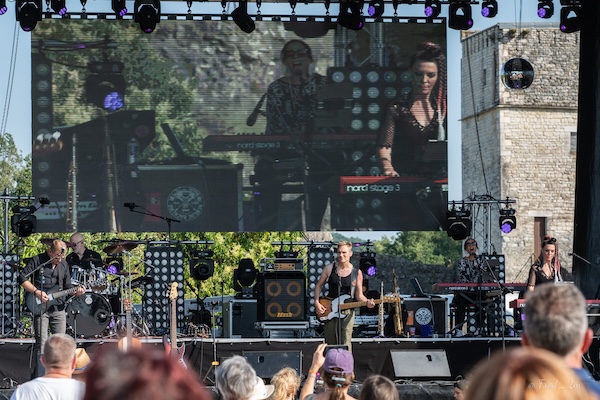 The Sting Operation at Festival Music & Lights 2025